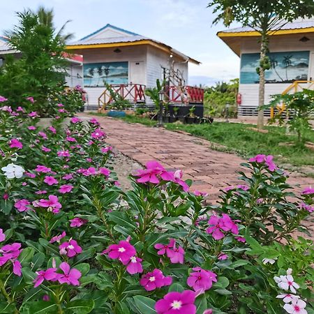 Shunde Palm Resort 仙本那顺德人家棕榈园 ภายนอก รูปภาพ